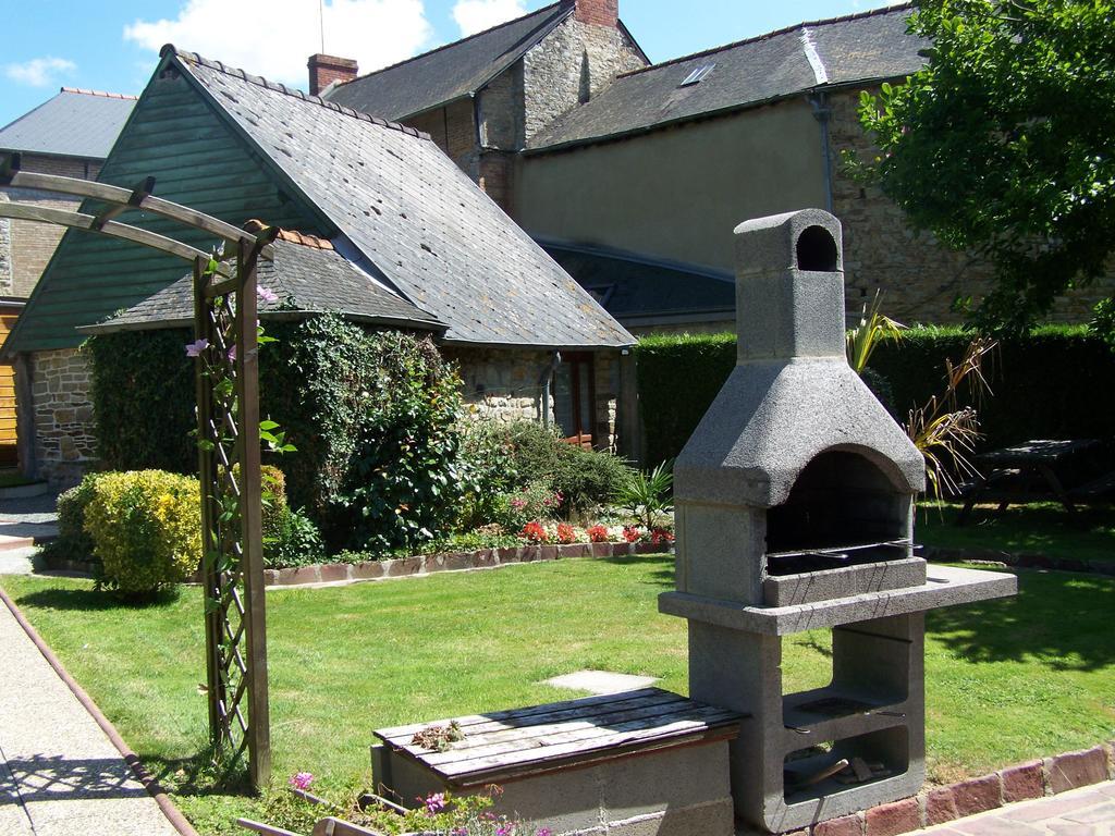 Ker-Loen Bed and Breakfast Val-Couesnon Eksteriør billede